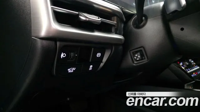 Hyundai Grandeur Grandeur (GN7) 3.5 Бензин 2WD — Фото автомобиля 14