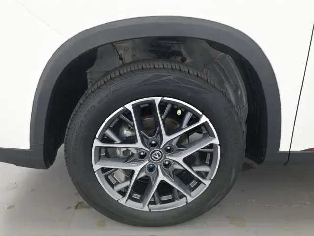 Changan CS75 Plus — Фото автомобиля 17