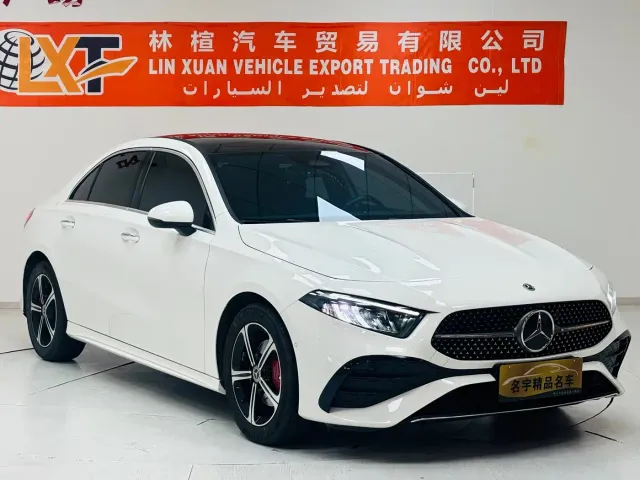 Mercedes-Benz A-Class — Фото автомобиля 3