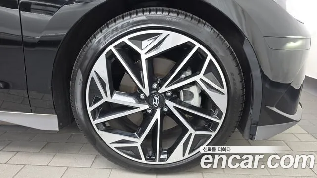 Hyundai Ioniq 6 — Фото автомобиля 6