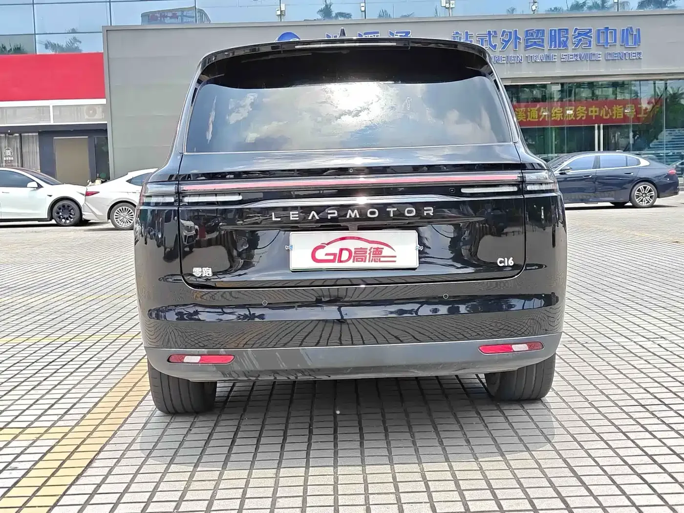 Leapmotor Leapmotor C16 2026 Model Year EREV 280 LiDAR Premium Edition 6-Seater — Фото автомобиля 7