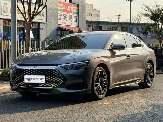 Фотография автомобиля — BYD Han