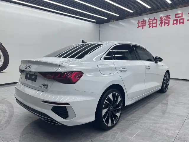 Audi A3 — Фото автомобиля 5
