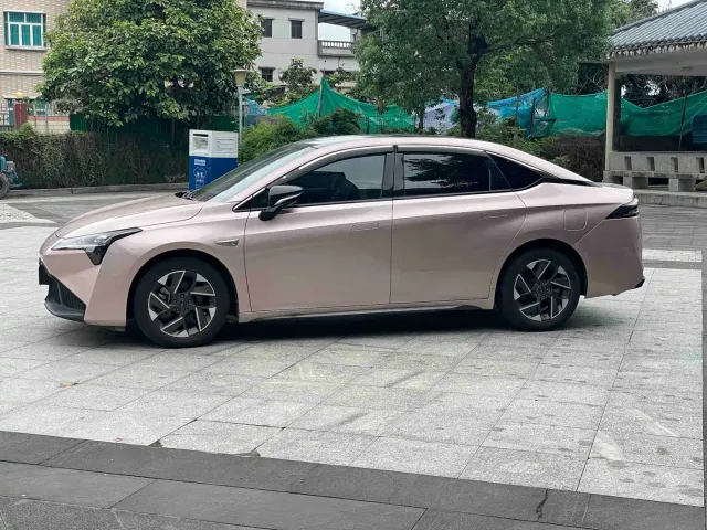 GAC Aion S Plus — Фото автомобиля 4
