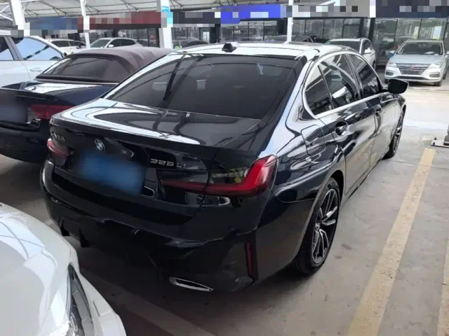 BMW 3 Series — Фото автомобиля 6
