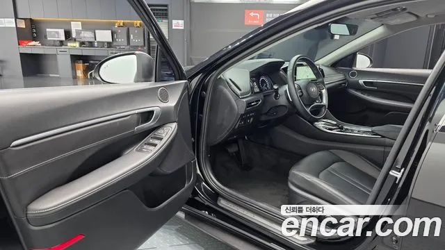 Hyundai Sonata — Фото автомобиля 7