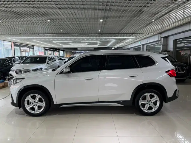 BMW X1 — Фото автомобиля 6