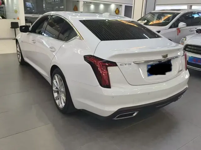 Cadillac CT5 — Фото автомобиля 7