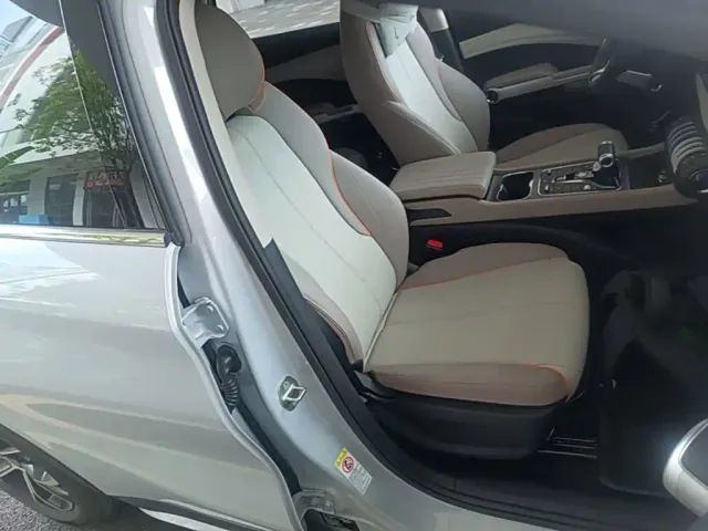 BYD Yuan PLUS — Фото автомобиля 24