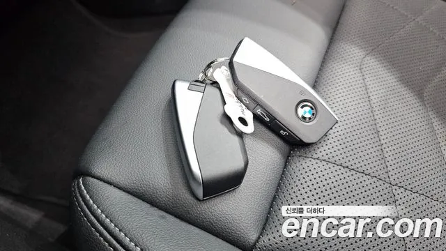 BMW 2 Series U06 — Фото автомобиля 25