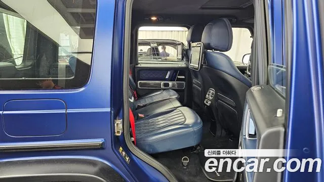 Mercedes-Benz G-Class — Фото автомобиля 12