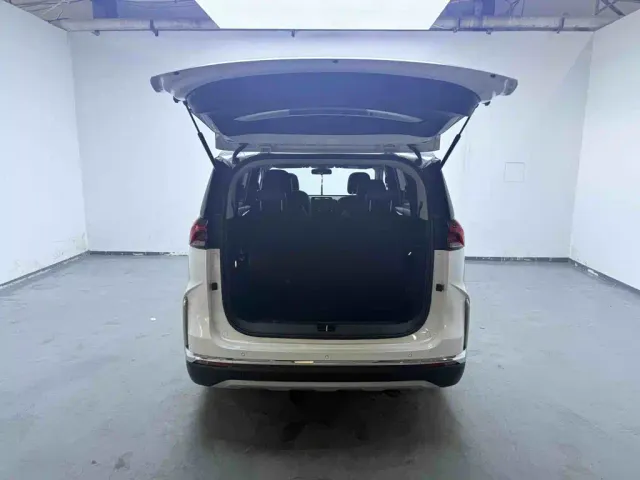 Maxus G50 — Фото автомобиля 17