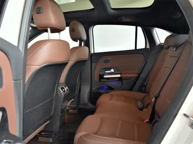 Mercedes-Benz EQA — Фото автомобиля 7