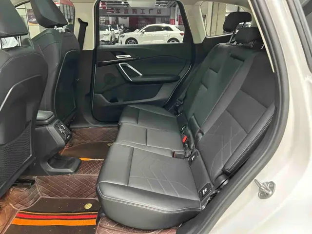 BMW X1 — Фото автомобиля 21