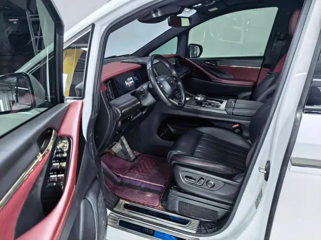 GAC Trumpchi M8 — Фото автомобиля 10