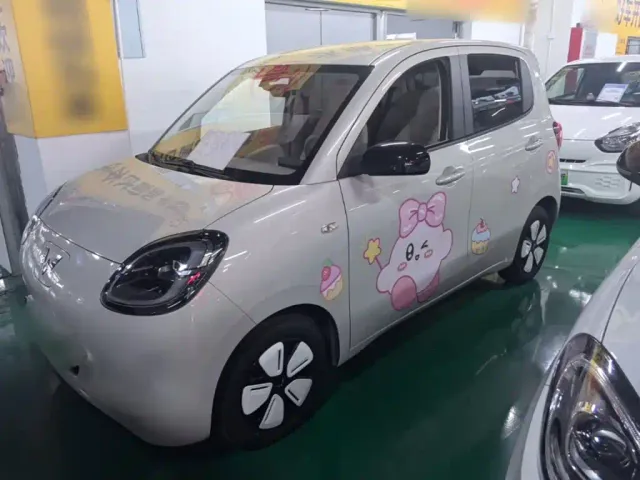 Фотография автомобиля — Wuling Hongguang Mini EV