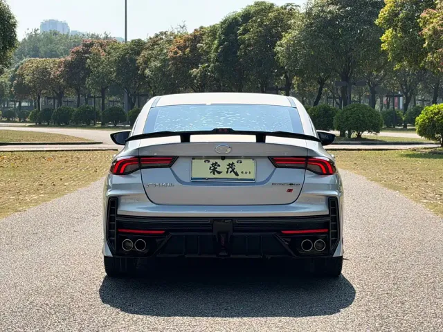 GAC Trumpchi Emkoo — Фото автомобиля 11