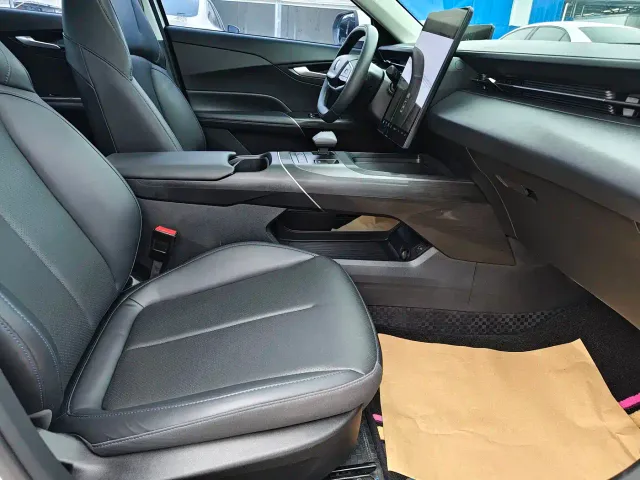 Changan Lamore — Фото автомобиля 6
