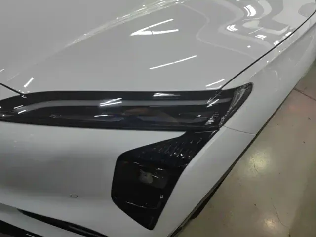 Hongqi Tian Gong 08 — Фото автомобиля 5