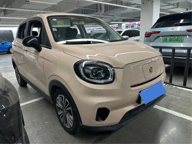 Leapmotor T03 — Фото автомобиля 3