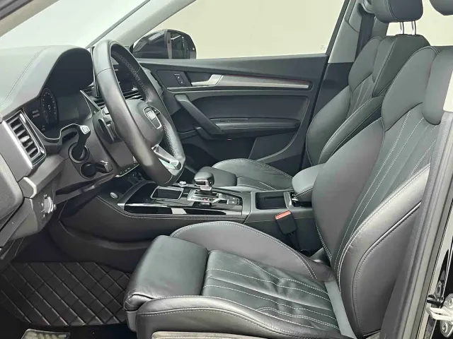 Audi Q5L — Фото автомобиля 7