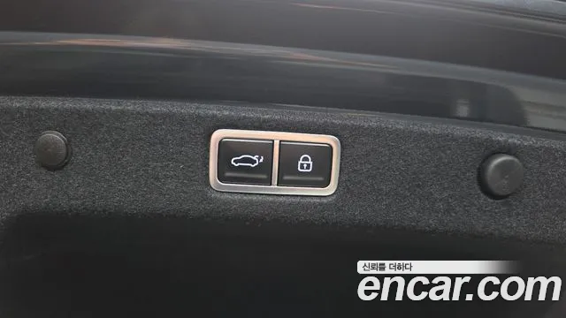 Hyundai Grandeur GN7 — Фото автомобиля 25
