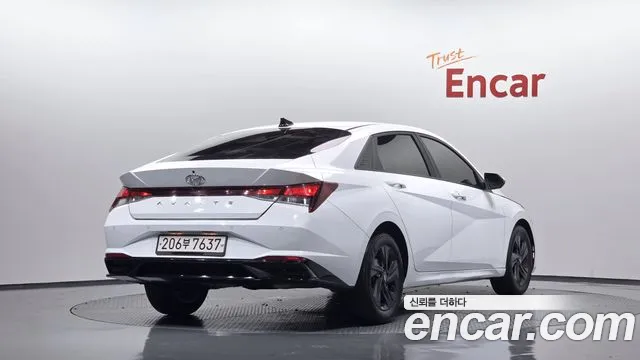 Hyundai AVANTE Avante (CN7) — Фото автомобиля 2