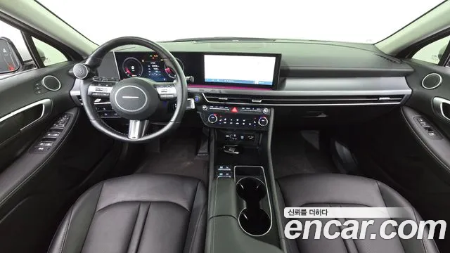Hyundai Sonata — Фото автомобиля 10