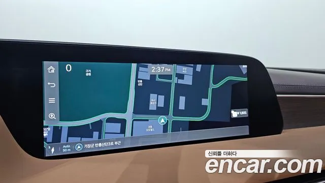 Genesis G90 Бензин 3.5 турбо AWD — Фото автомобиля 14