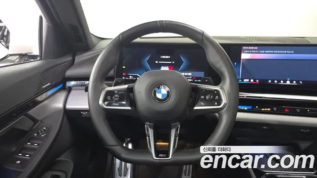 BMW 5-Series — Фото автомобиля 11