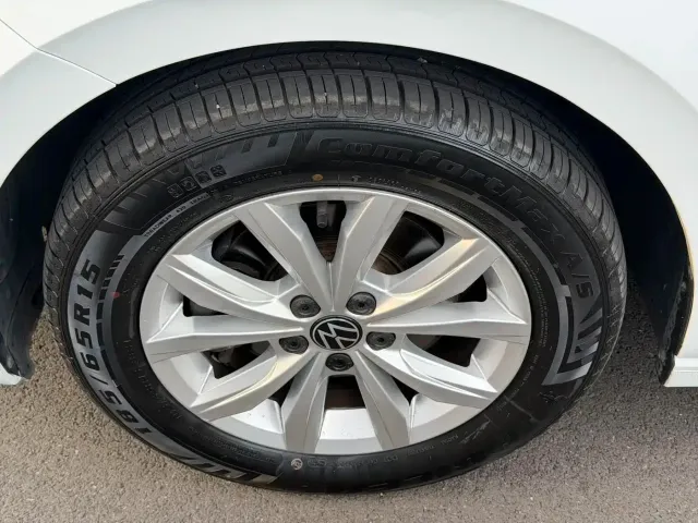 Volkswagen Polo — Фото автомобиля 15