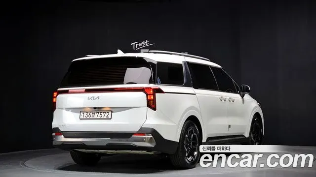 Kia Canival Новый Carnival 4 поколение Дизель 9 мест Noblesse — Фото автомобиля 2