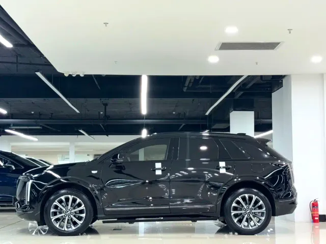 Cadillac XT5 — Фото автомобиля 5