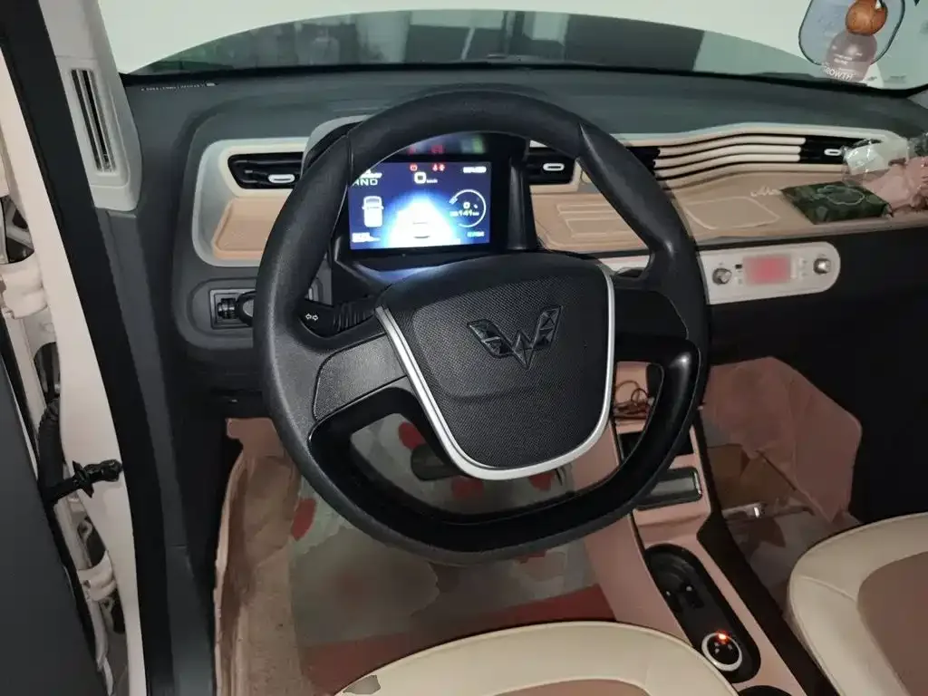 Wuling Motors Hongguang MINIEV 2021 Macaron Premium Edition LFP — Фото автомобиля 6