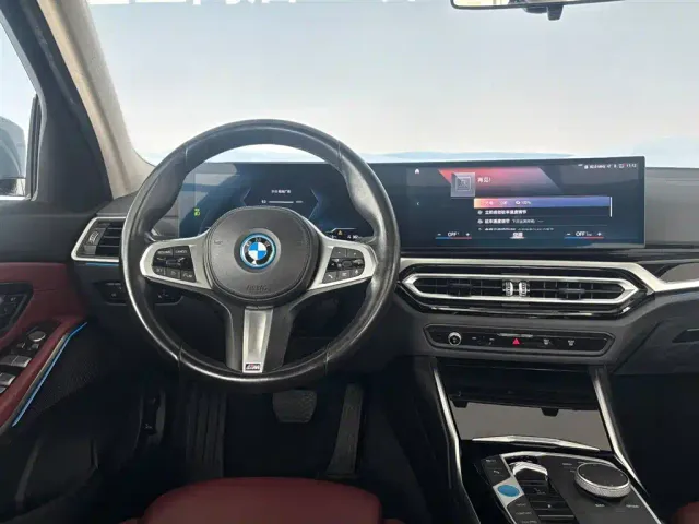 BMW i3 — Фото автомобиля 27