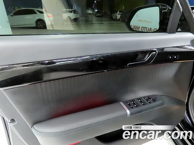 Hyundai Grandeur GN7 — Фото автомобиля 15