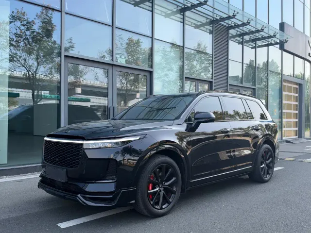 Фотография автомобиля — Li Auto ONE