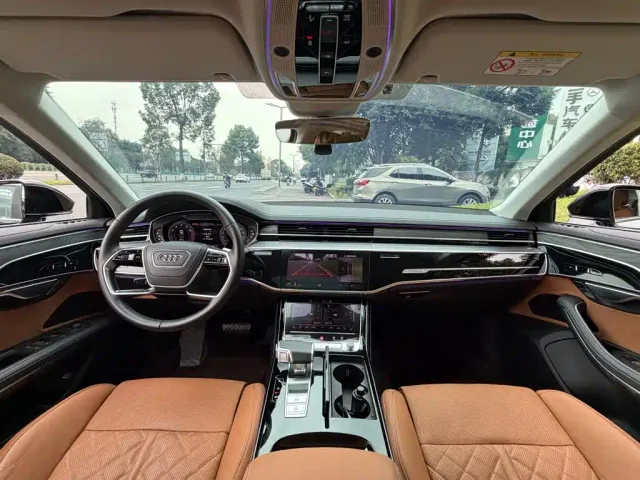 Audi A8 — Фото автомобиля 13
