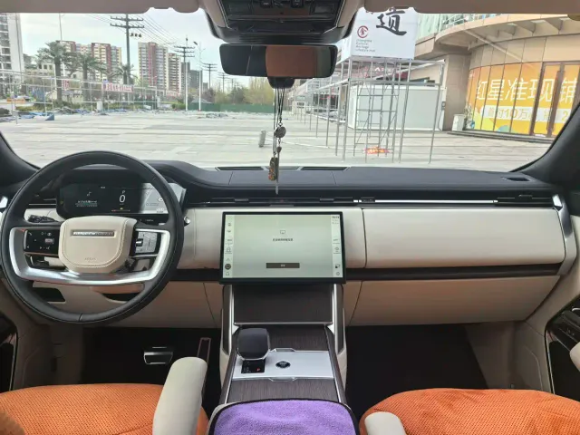 Land Rover Range Rover — Фото автомобиля 8