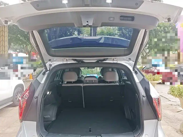 Geely Boyue L — Фото автомобиля 18