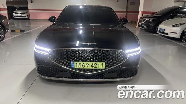Фотография автомобиля — Genesis G90 RS4