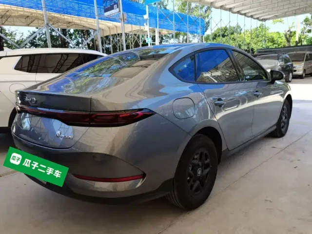 BYD Qin PLUS — Фото автомобиля 6