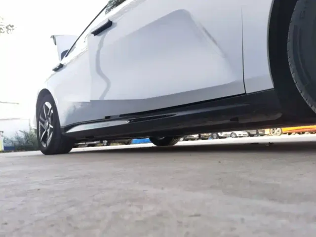 Geely Galaxy E8 — Фото автомобиля 20