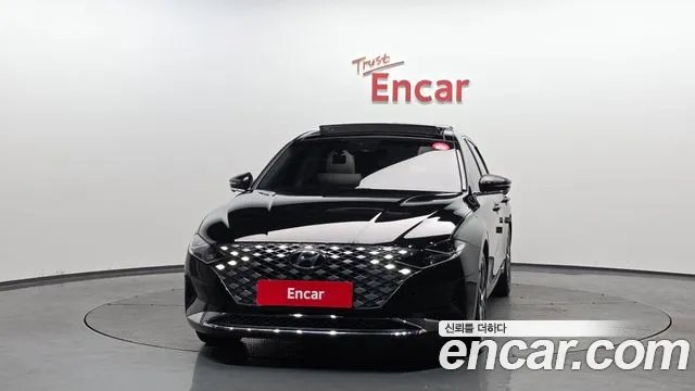 Hyundai Grandeur Новый Grandeur IG — Фото автомобиля 3