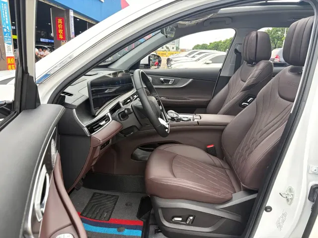 Chery Tiggo 8 PRO — Фото автомобиля 15