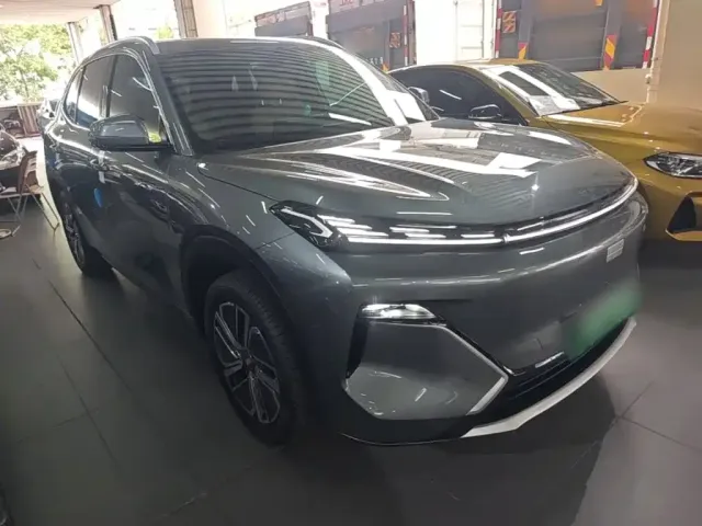 Geely Galaxy Galaxy Starship 7 EM-i 2025 Model 120km Explorer+ Edition — Фото автомобиля 21