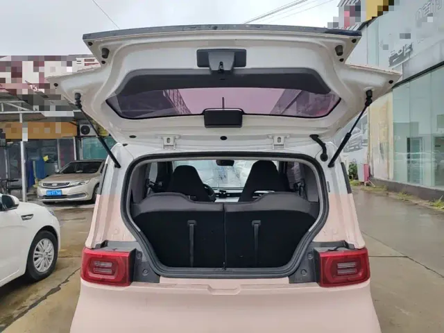 Wuling Hongguang Mini EV — Фото автомобиля 18