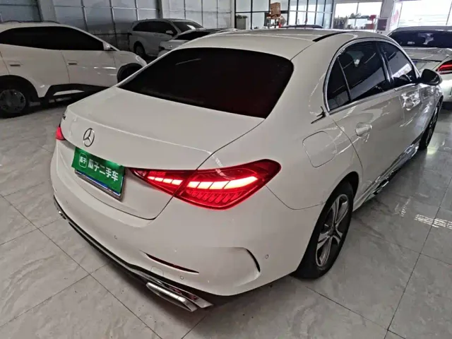 Mercedes-Benz C-Class — Фото автомобиля 6