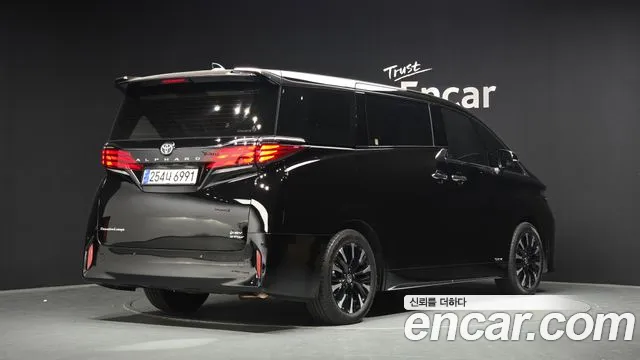 Toyota Alphard 4th Gen — Фото автомобиля 2