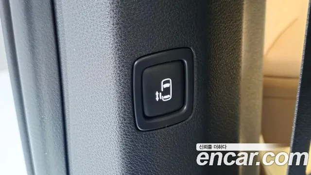 Kia Canival Carnival 4 поколение Дизель 9 мест Signature — Фото автомобиля 17